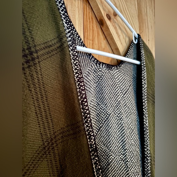 Madewell shawl - Picture 6 of 10